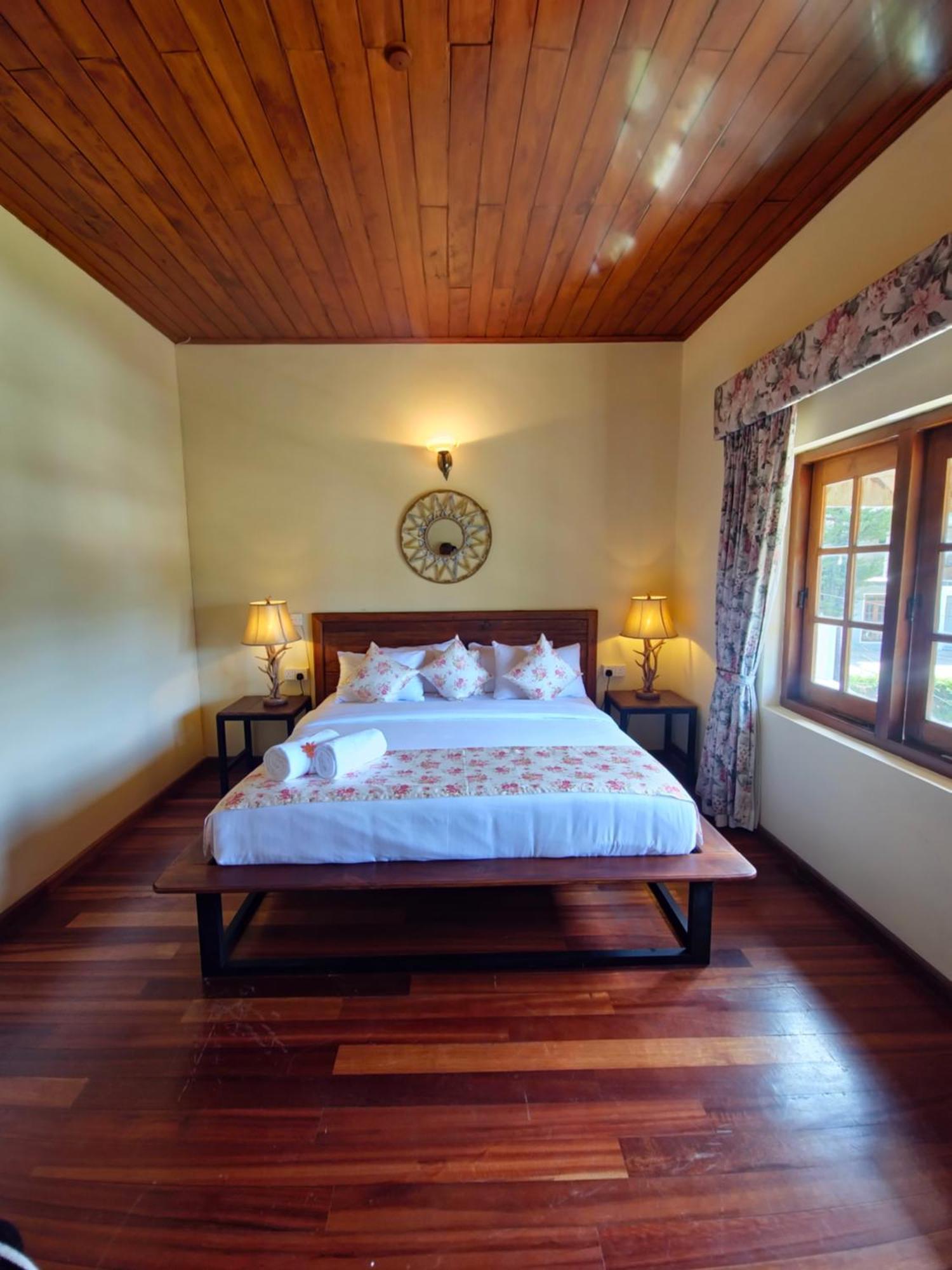 The Loris Manor Hotel นูวาราเอลิยา ภายนอก รูปภาพ