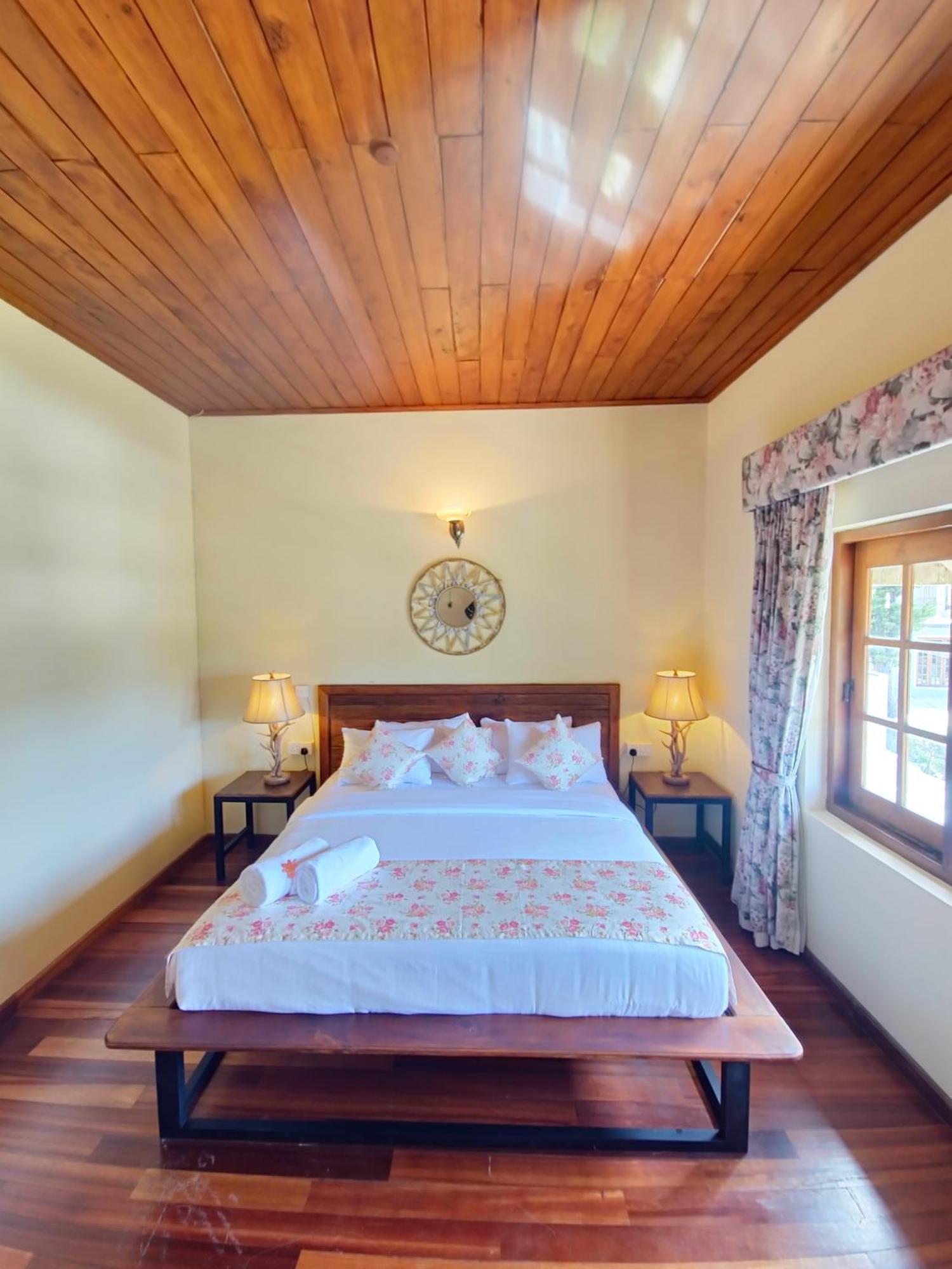 The Loris Manor Hotel นูวาราเอลิยา ภายนอก รูปภาพ